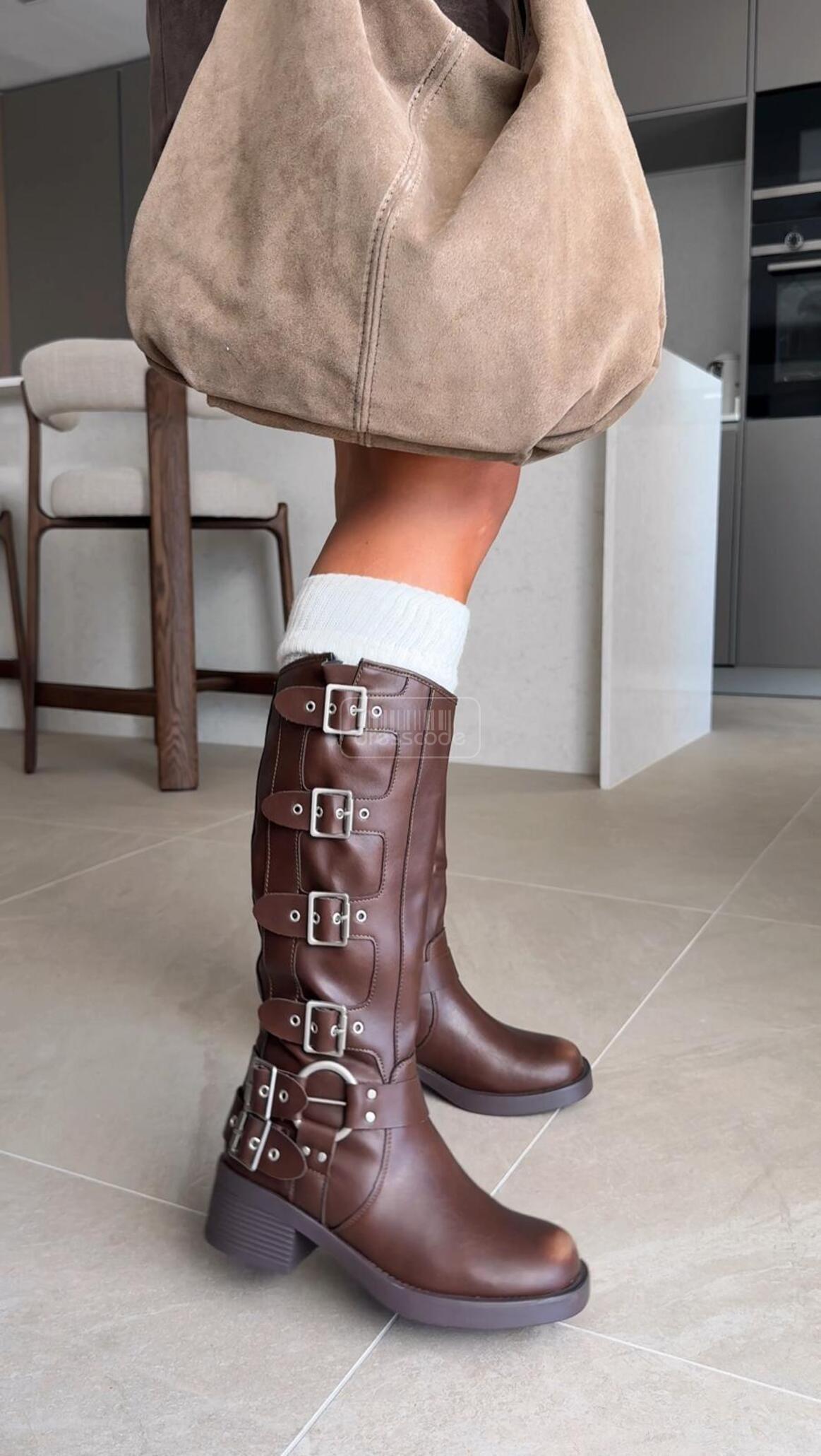 43a75dc1-ec35-48d0-9c3d-6af33dac138f