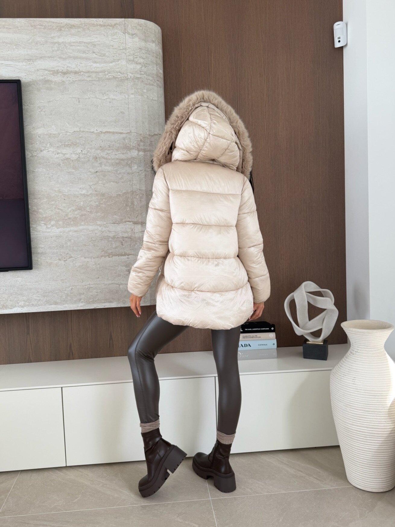 kurtka-adelle-blyszczaca-perlowa_7