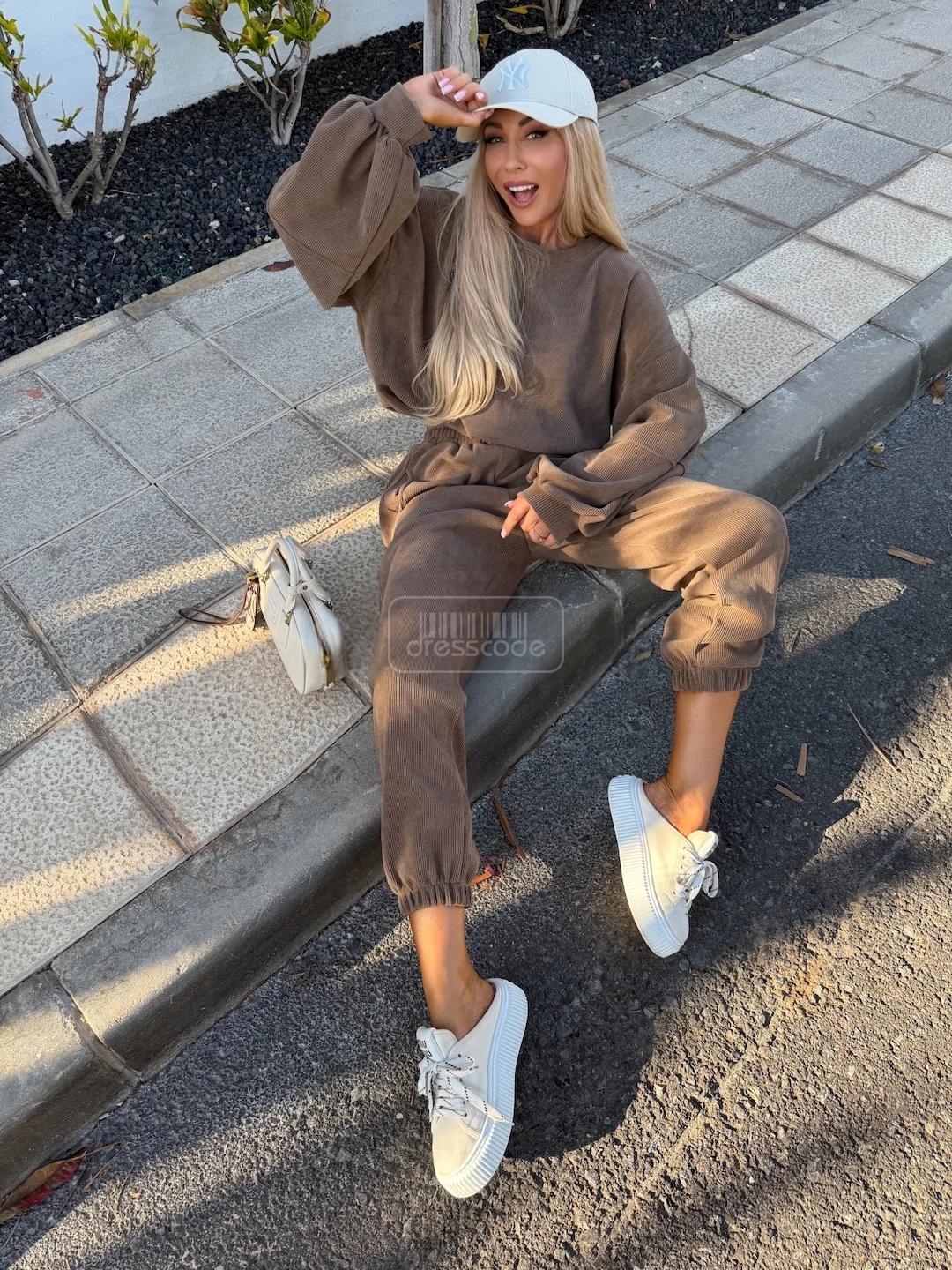 bd7a4477-7880-400b-9d09-ffc66b2b5d19