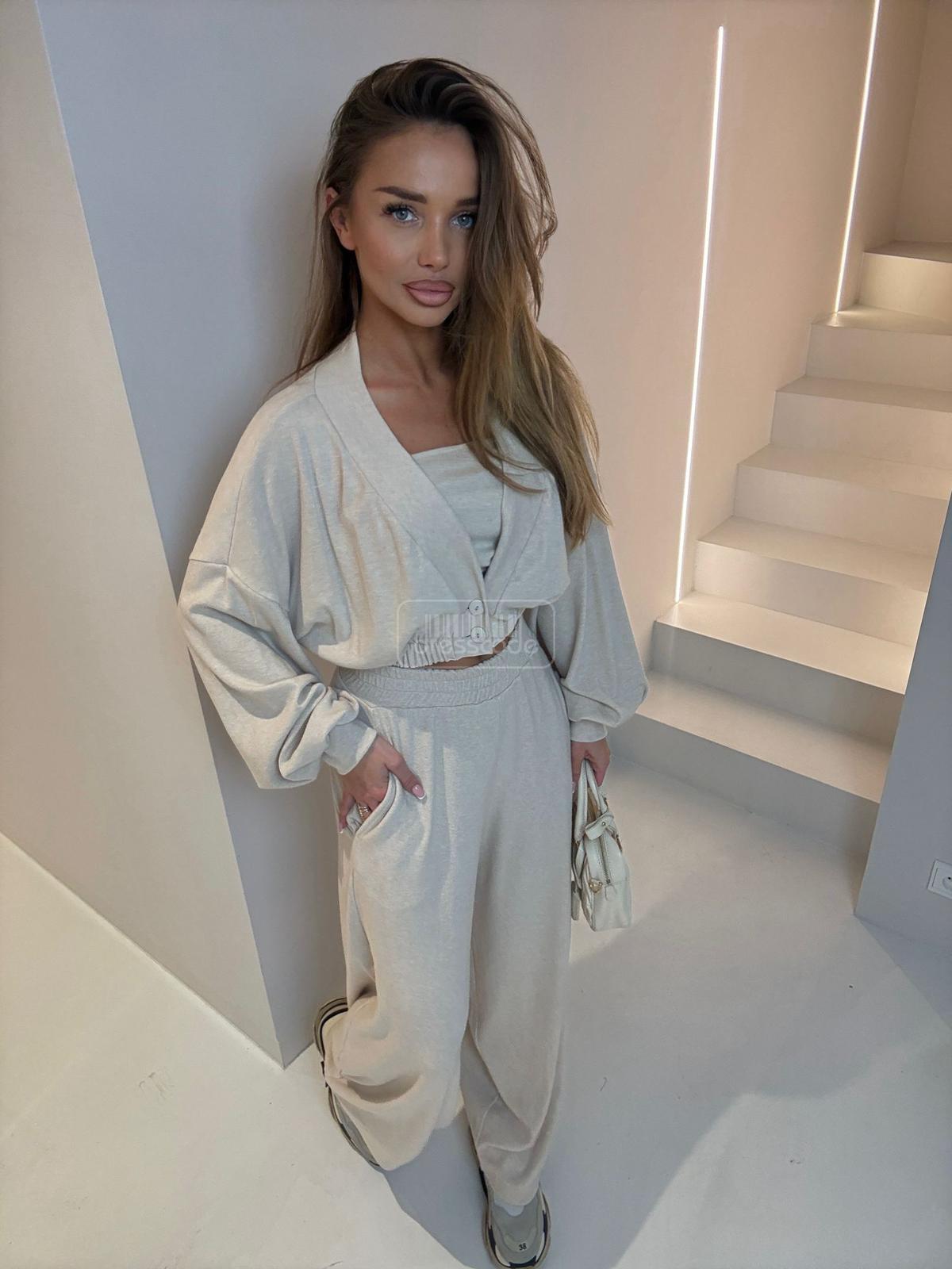 3c8ecec1-4dda-4af0-a421-fad44e798949